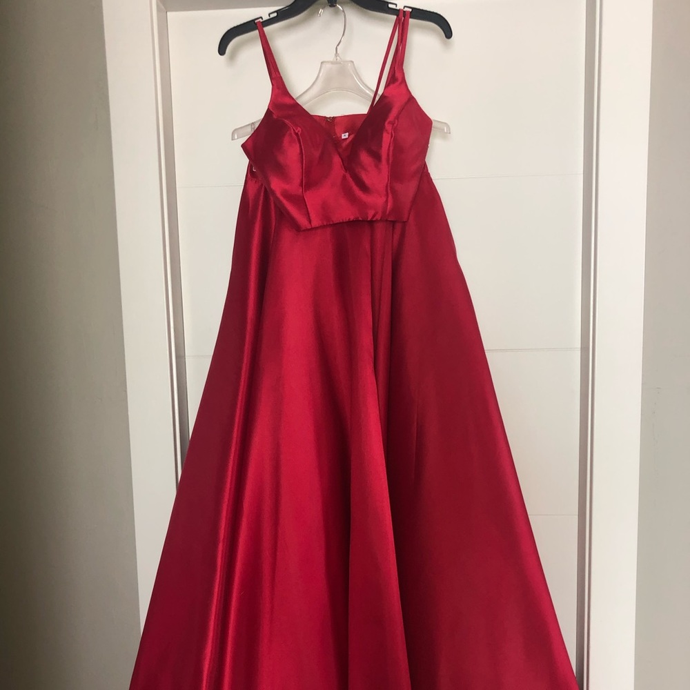 Elegant Red Evening Gown